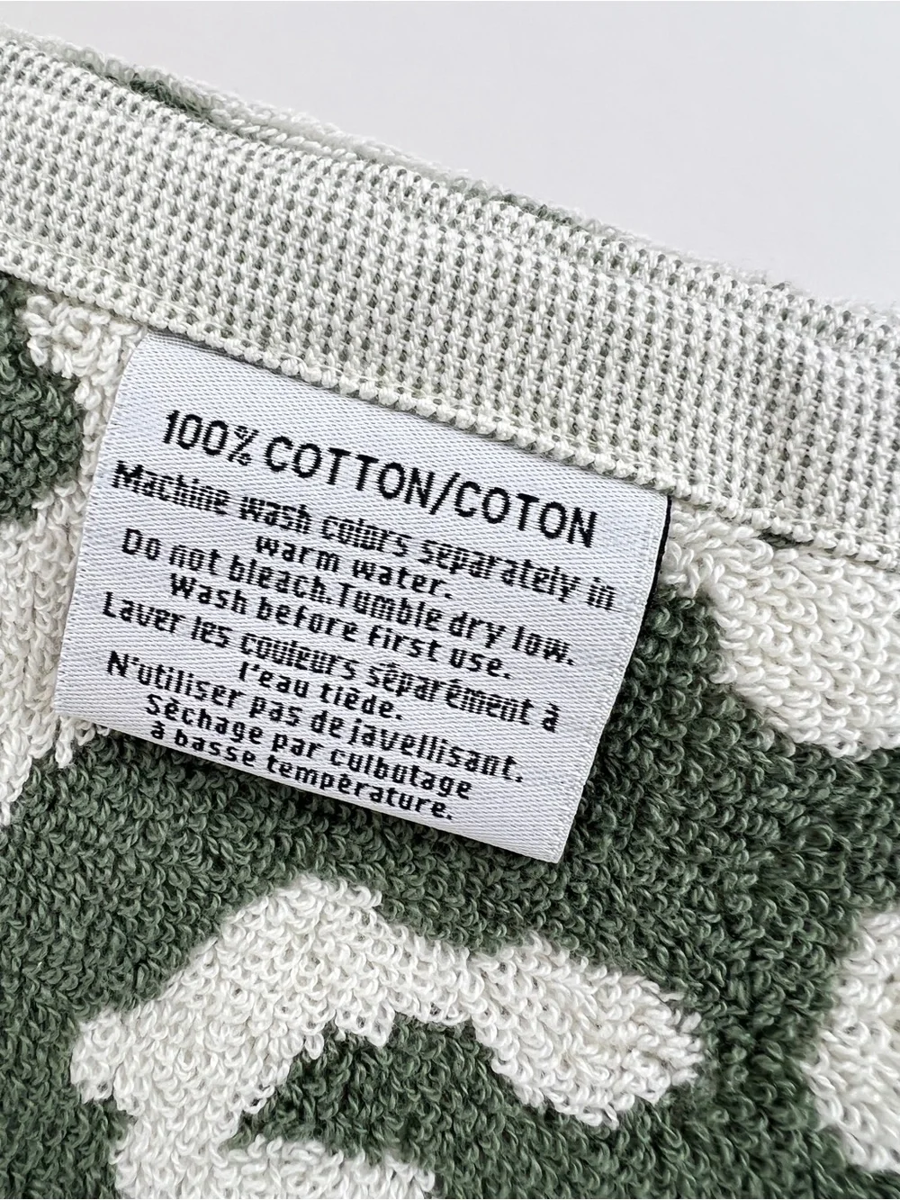 Bespoke Threads Bath Towels Sea Spray Green & Cream Leopard Soft Cotton 2 Pc NEW